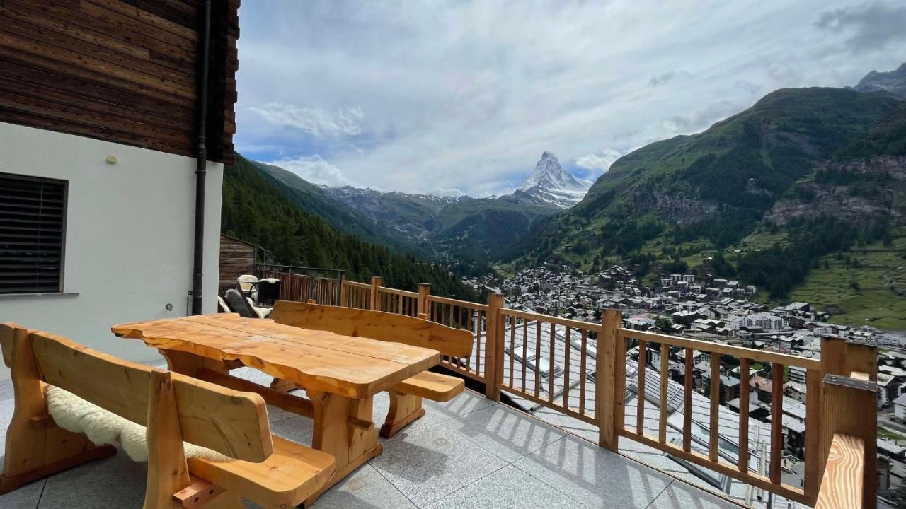 Chalet Luna By Zermatt Premium Apartments Bagian luar foto